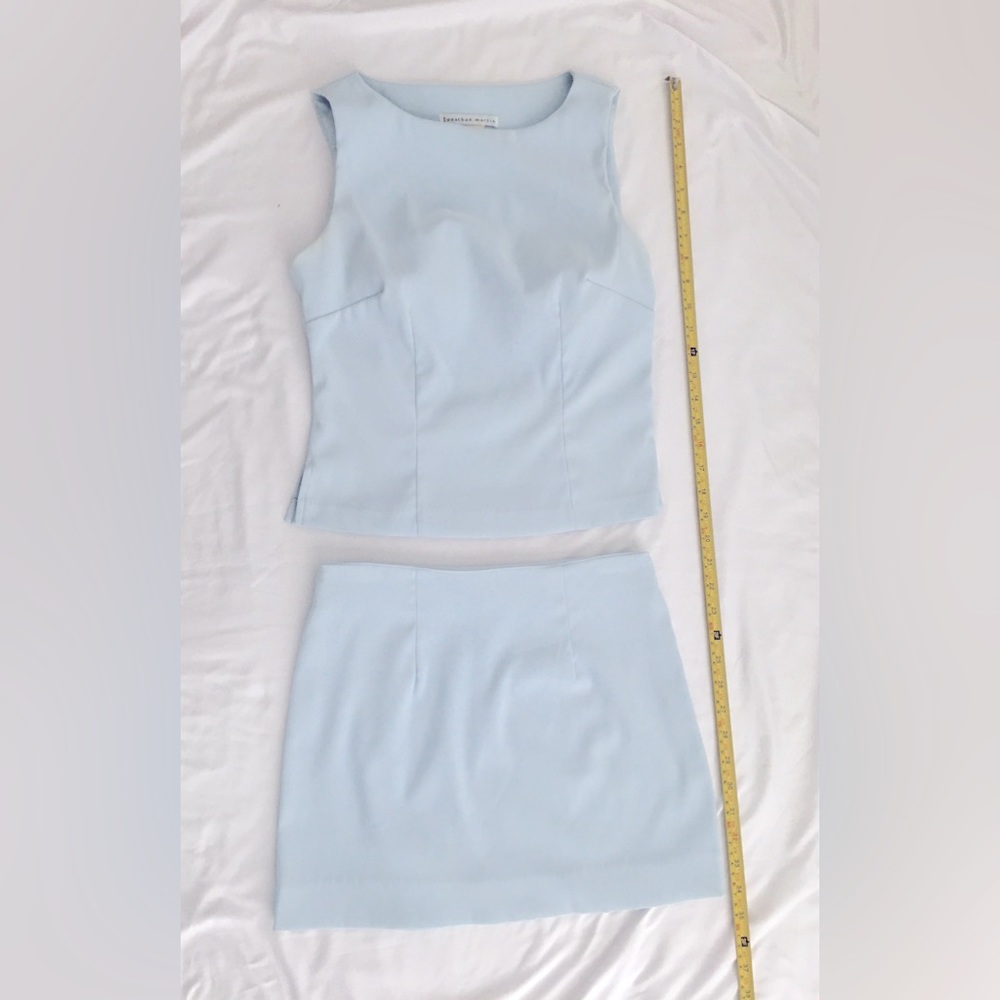 90’s EUC Jonathan Martin classic baby blue sleeveless miniskirt suit style set.